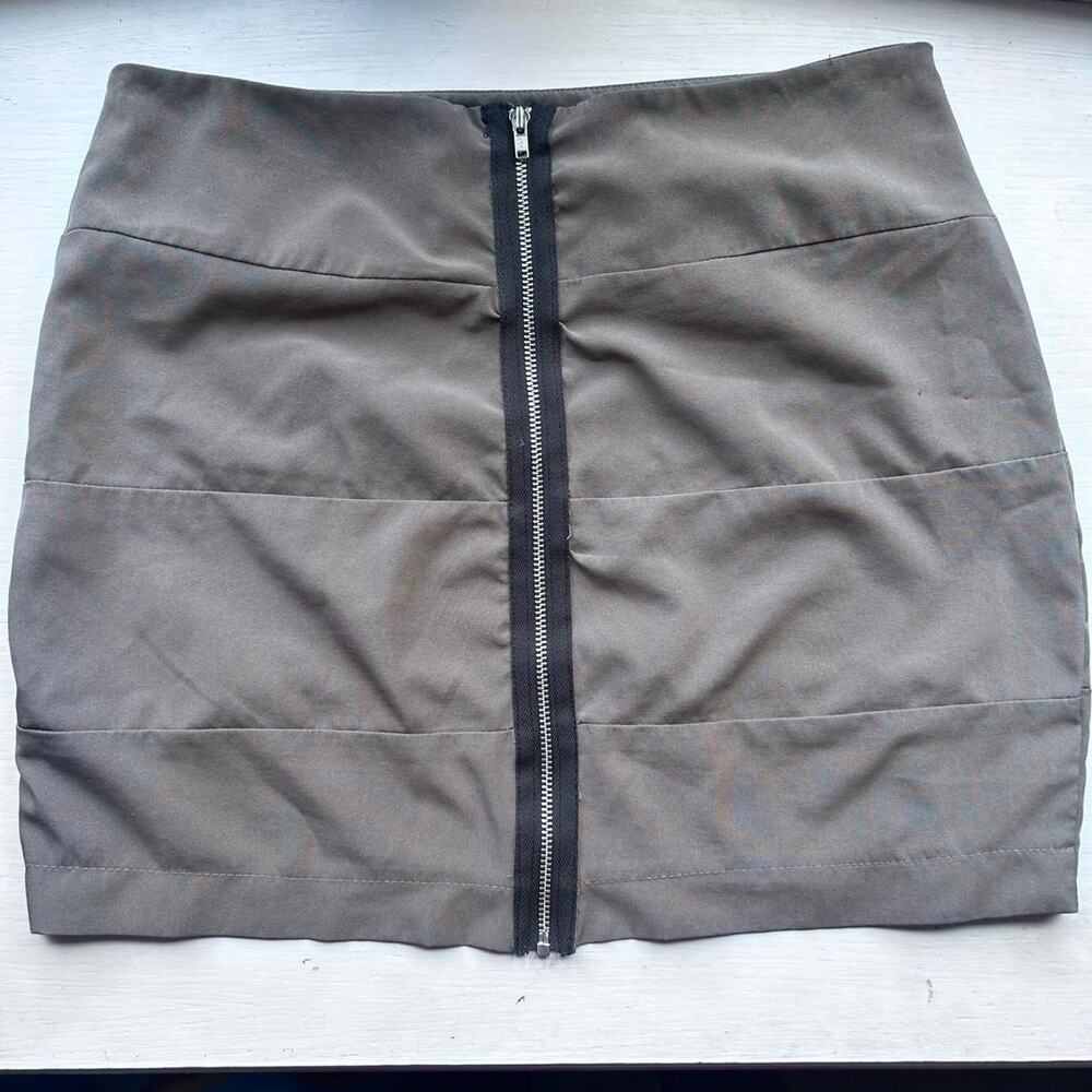 Grey Audrey mini skirt Small Zip Lightweight‎ short sexy